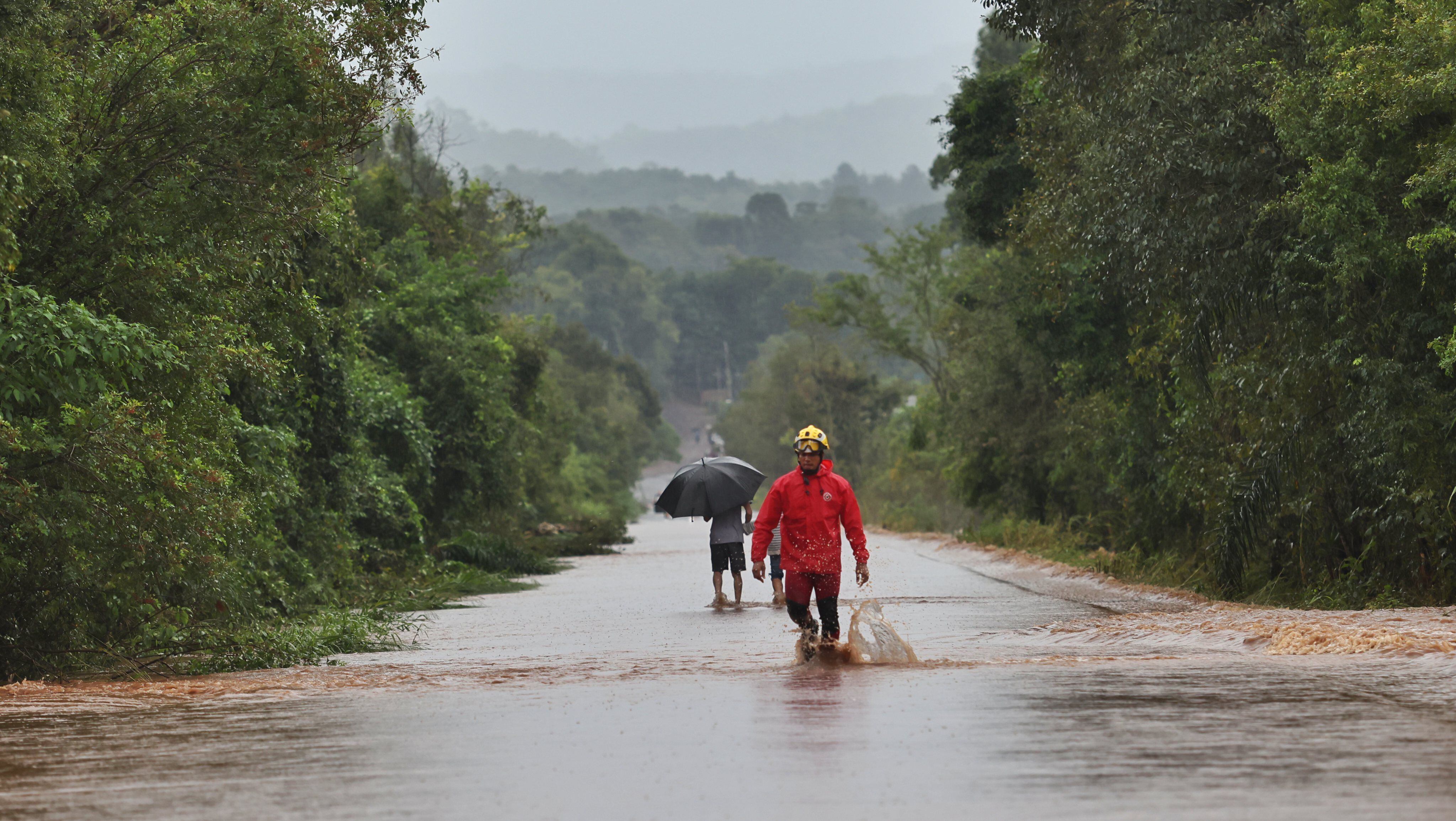 Fotografía cedida por el Gobierno Río Grande Do Sul de las inundaciones que han dejado las lluvias, el 01 de mayo de 2024, en Rio Pardinho (Brasil). EFE/ Lauro Alves/Gobierno Río Grande Do Sul/
