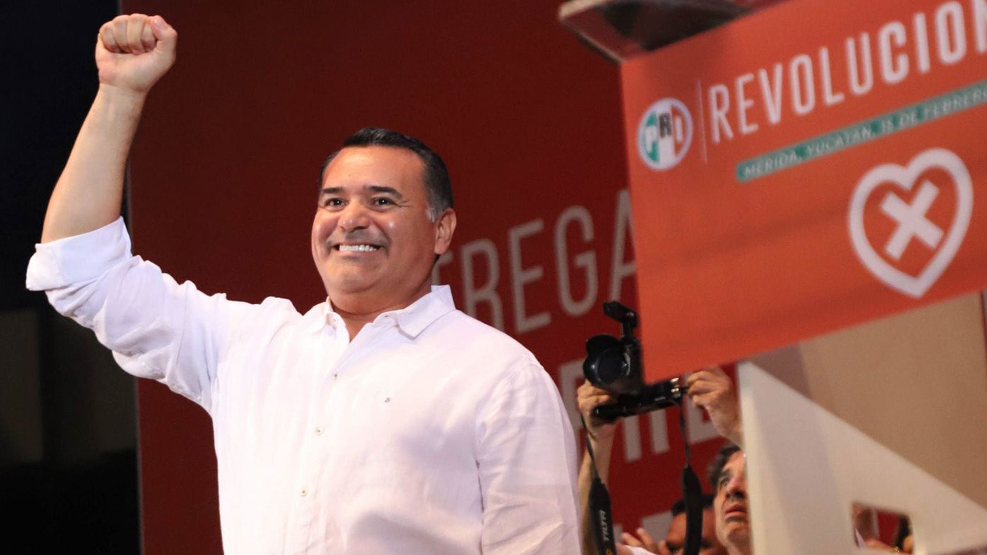 Renán Barrera Concha  yucatán  PRI, PAN y PANAL