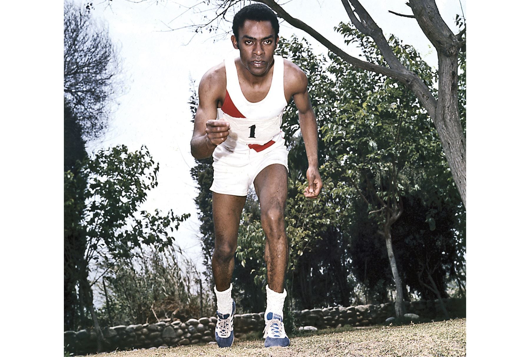 El velocista peruano superó el récord mundial en los 100 metros planos en una competencia de los años 70, pero su hazaña jamás fue convalidada oficialmente.
Foto: Andina