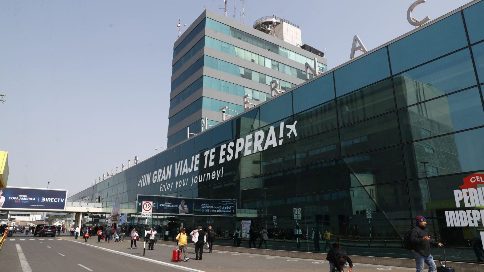 Aeropuerto Jorge Chávez.