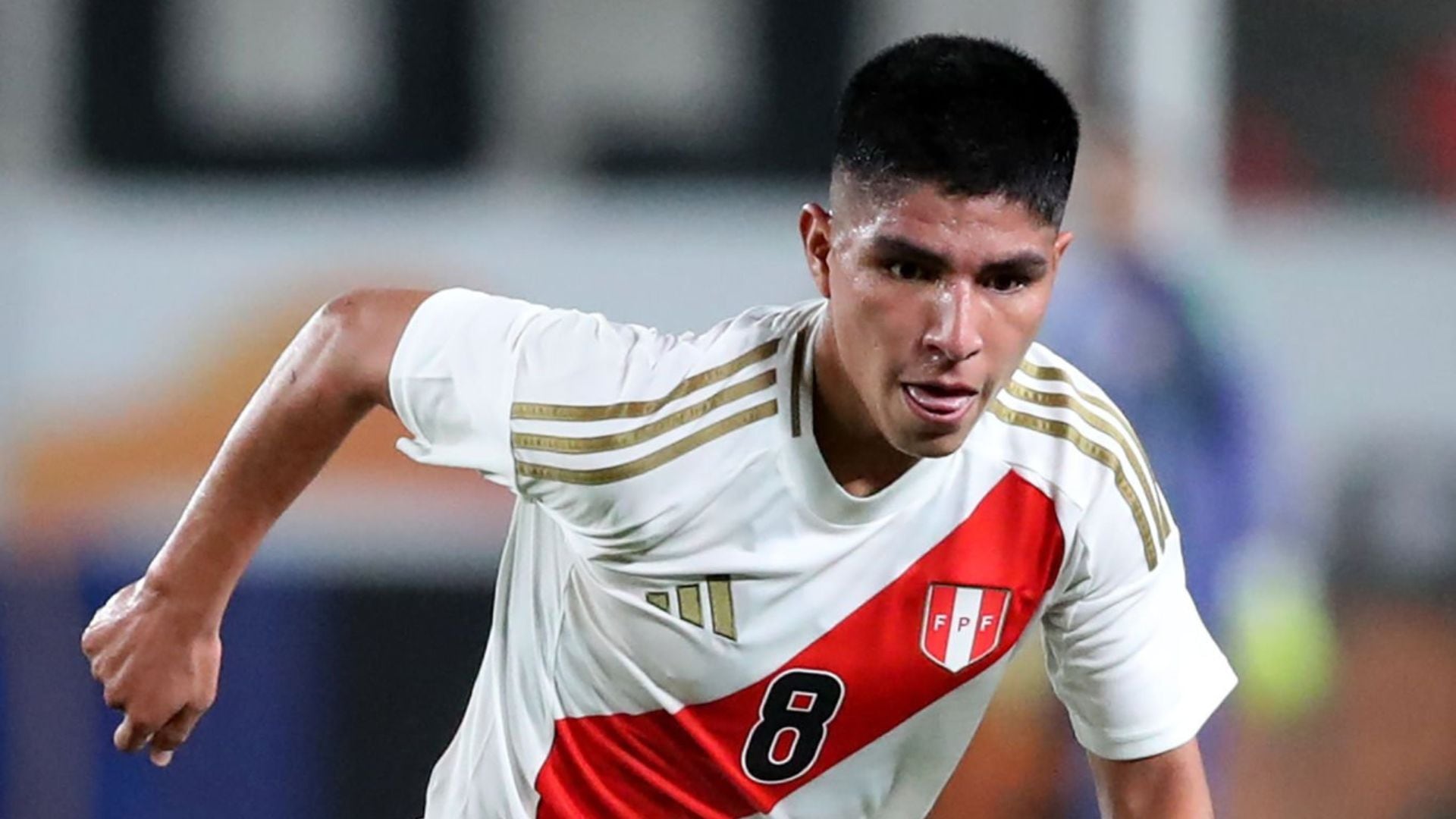 Piero Quispe fue titular en Perú vs República Dominicana y anotó uno de los tantos de la goleada.