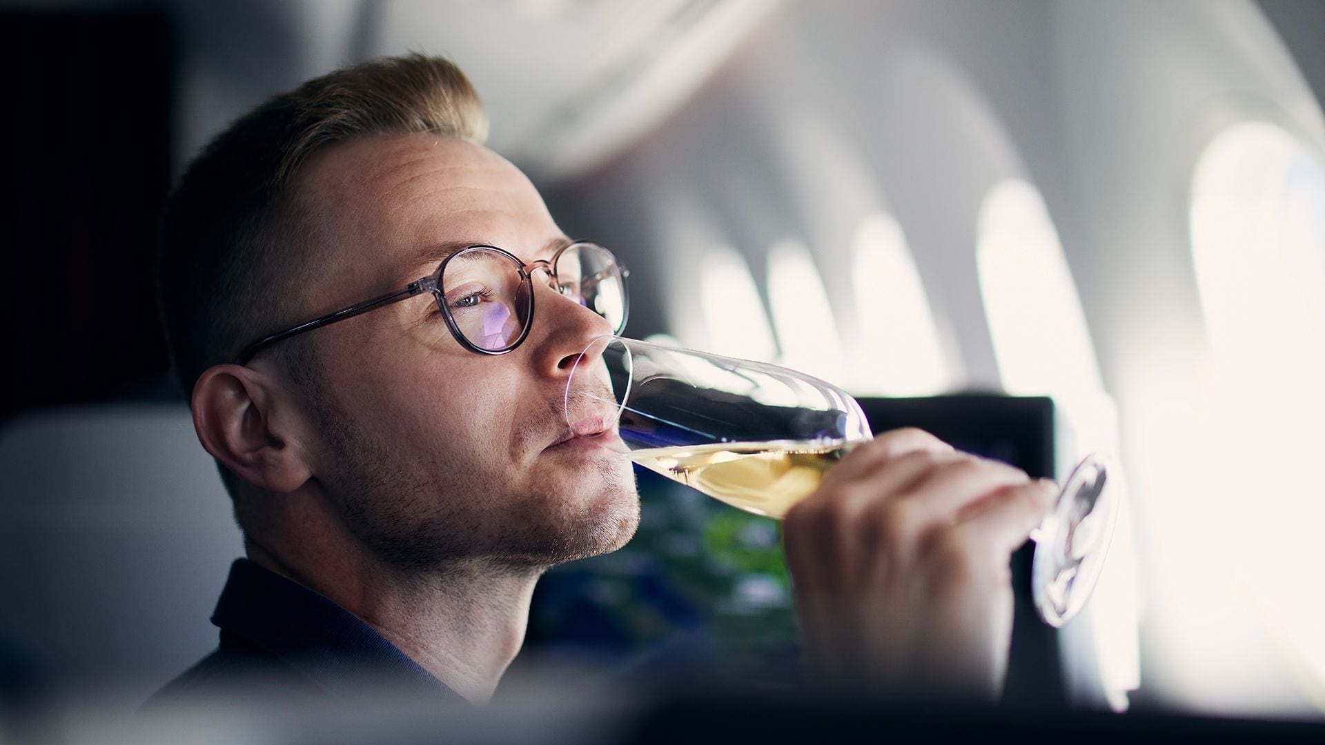 alcohol en el avión, beber alcohol en vuelo