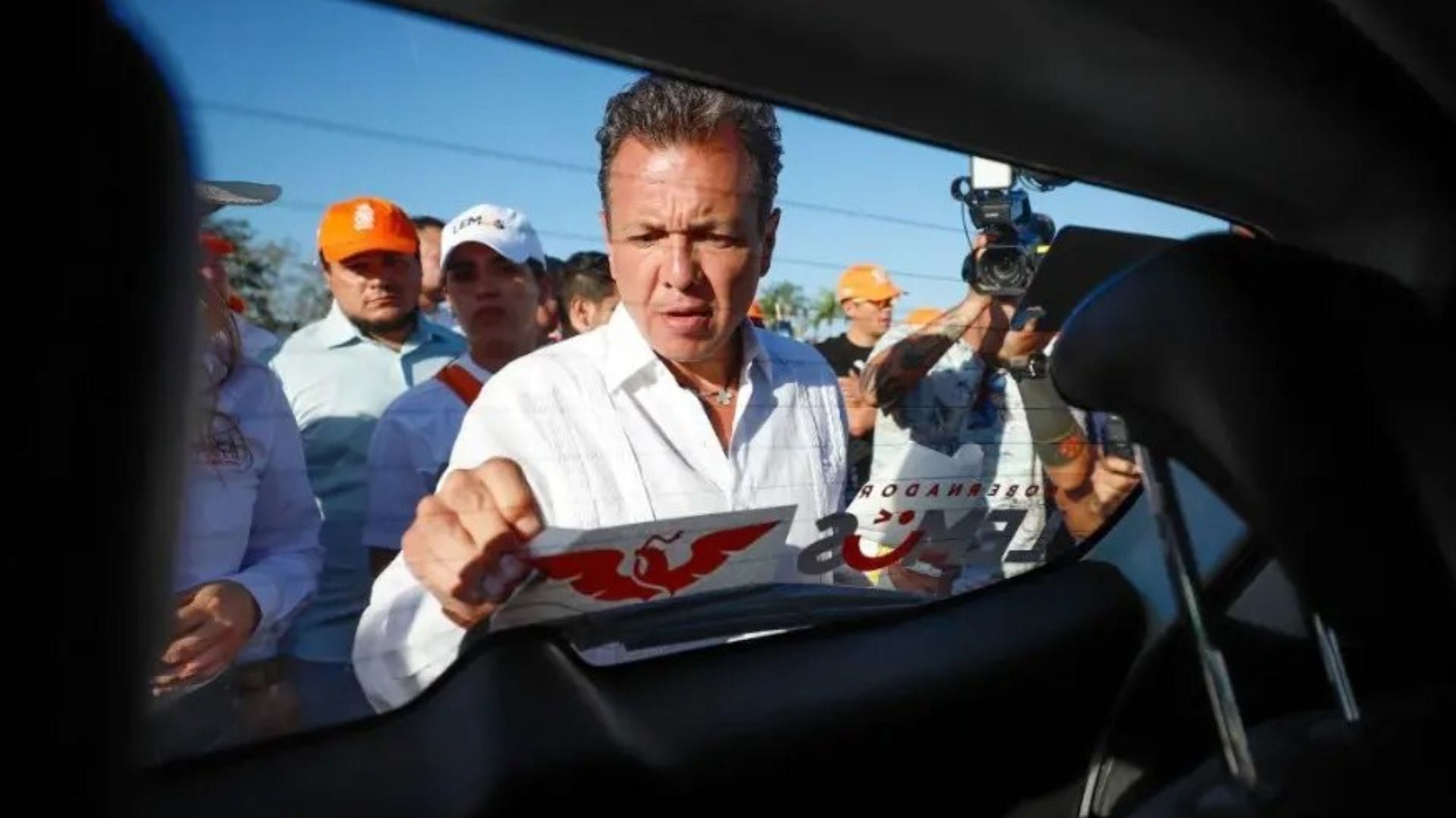 Foto de Pablo Lemus en Campaña por el gobierno de Jalisco