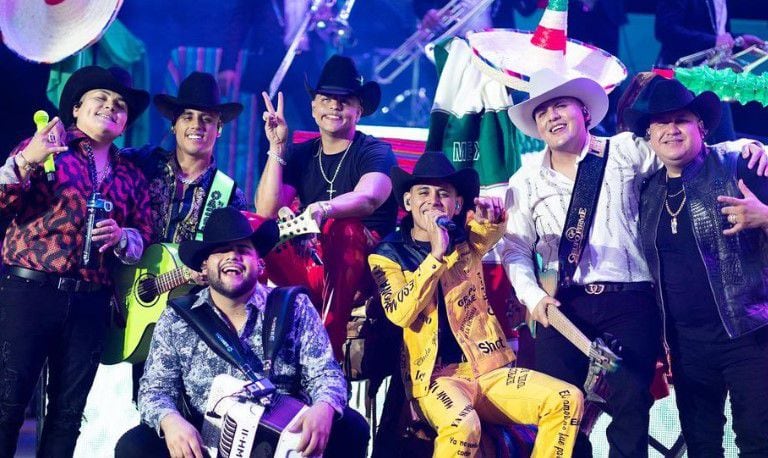 La banda Grupo Firme fue acusada de ignorar a la radio
(Foto: Instagram/@grupofirme)