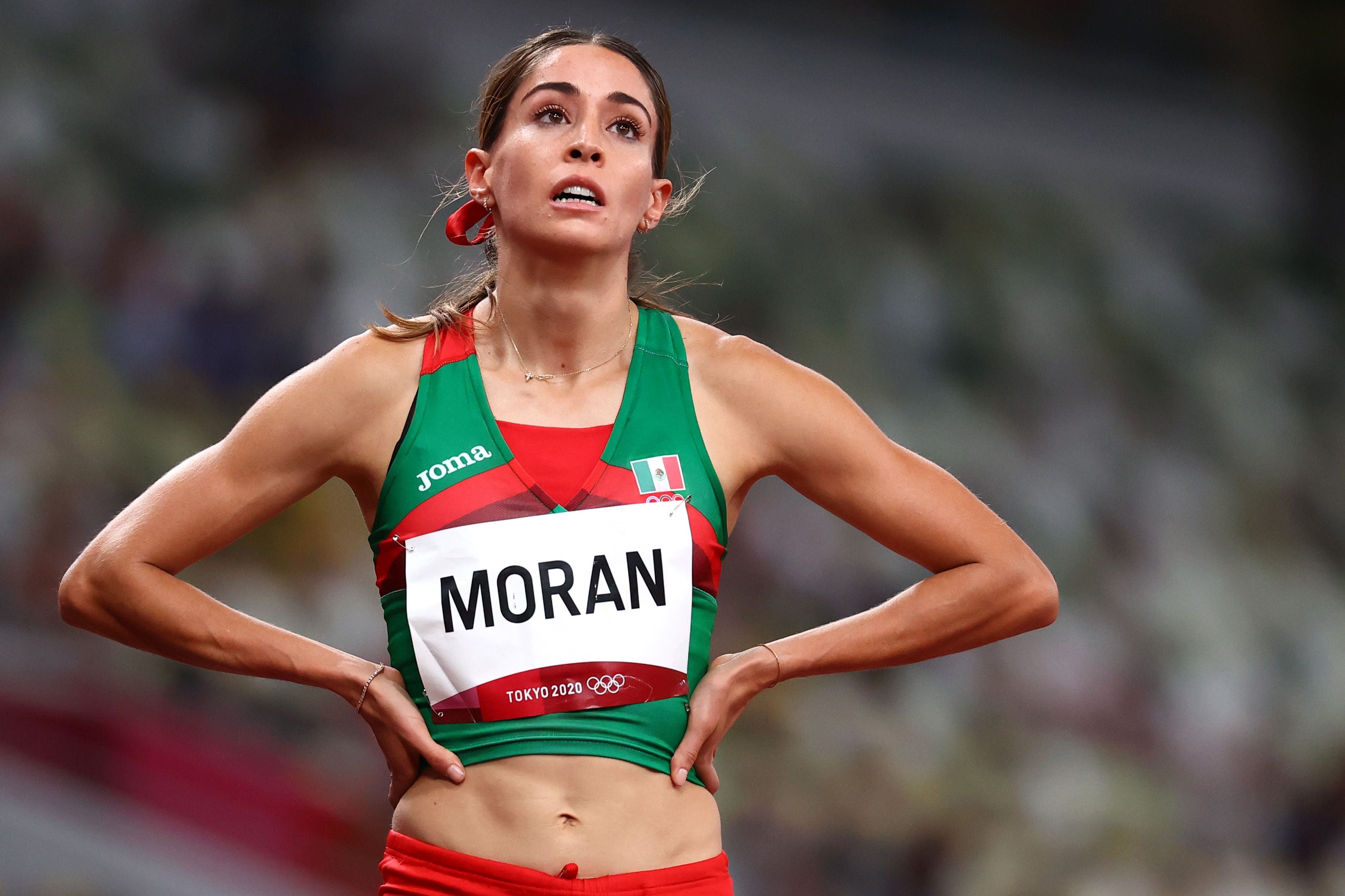 Tokyo 2020 Olympics - Athletics - Women's 400m - Semifinal - Olympic Stadium, Tokyo, Japan - August 4, 2021. Paola Moran of Mexico reacts in Semifinal 2 REUTERS/Lucy Nicholson