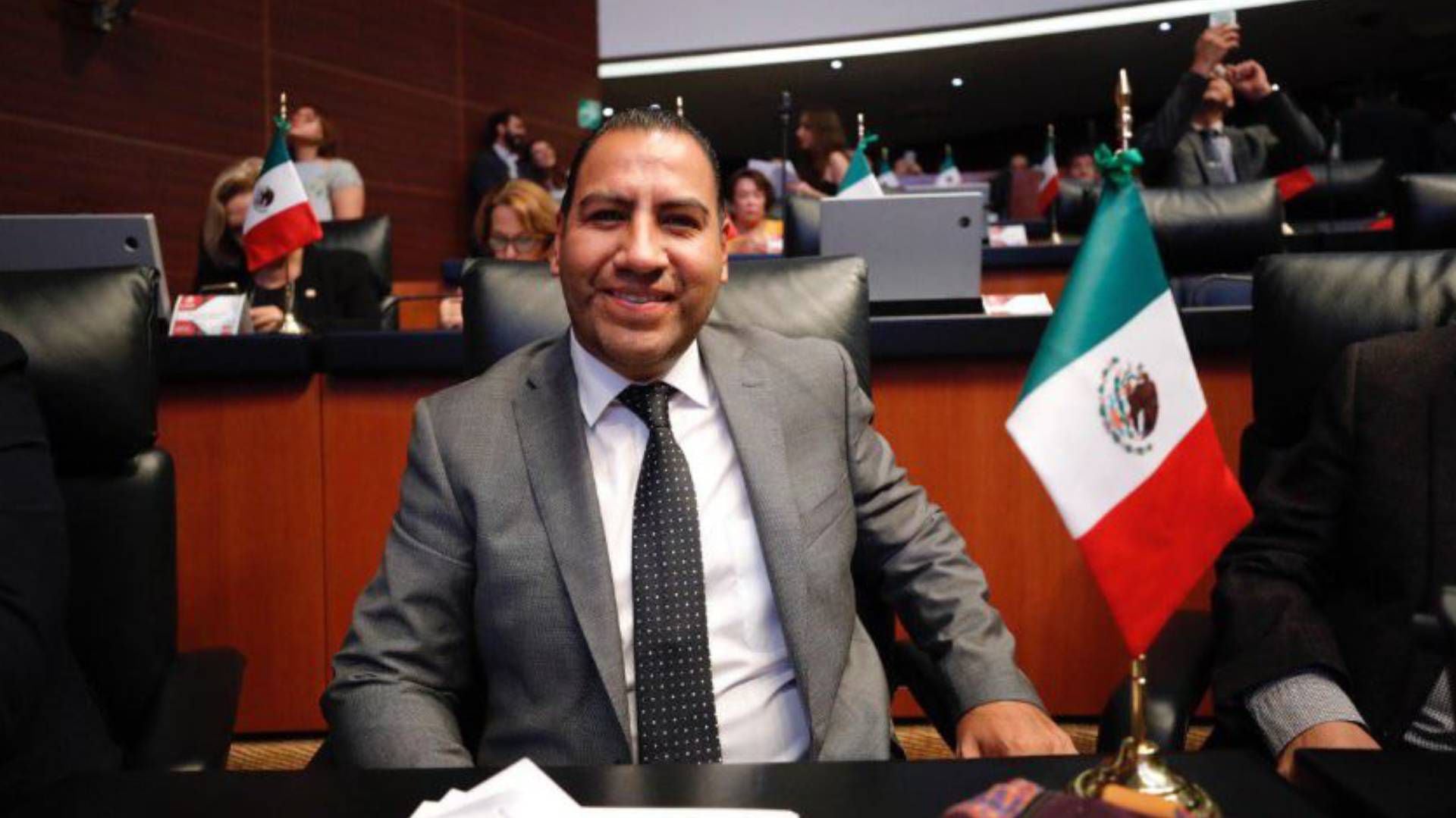 el senador Óscar Eduardo Ramírez Aguilar, del Grupo Parlamentario Morena presentó la iniciativa (Foto: Morena.Senado)