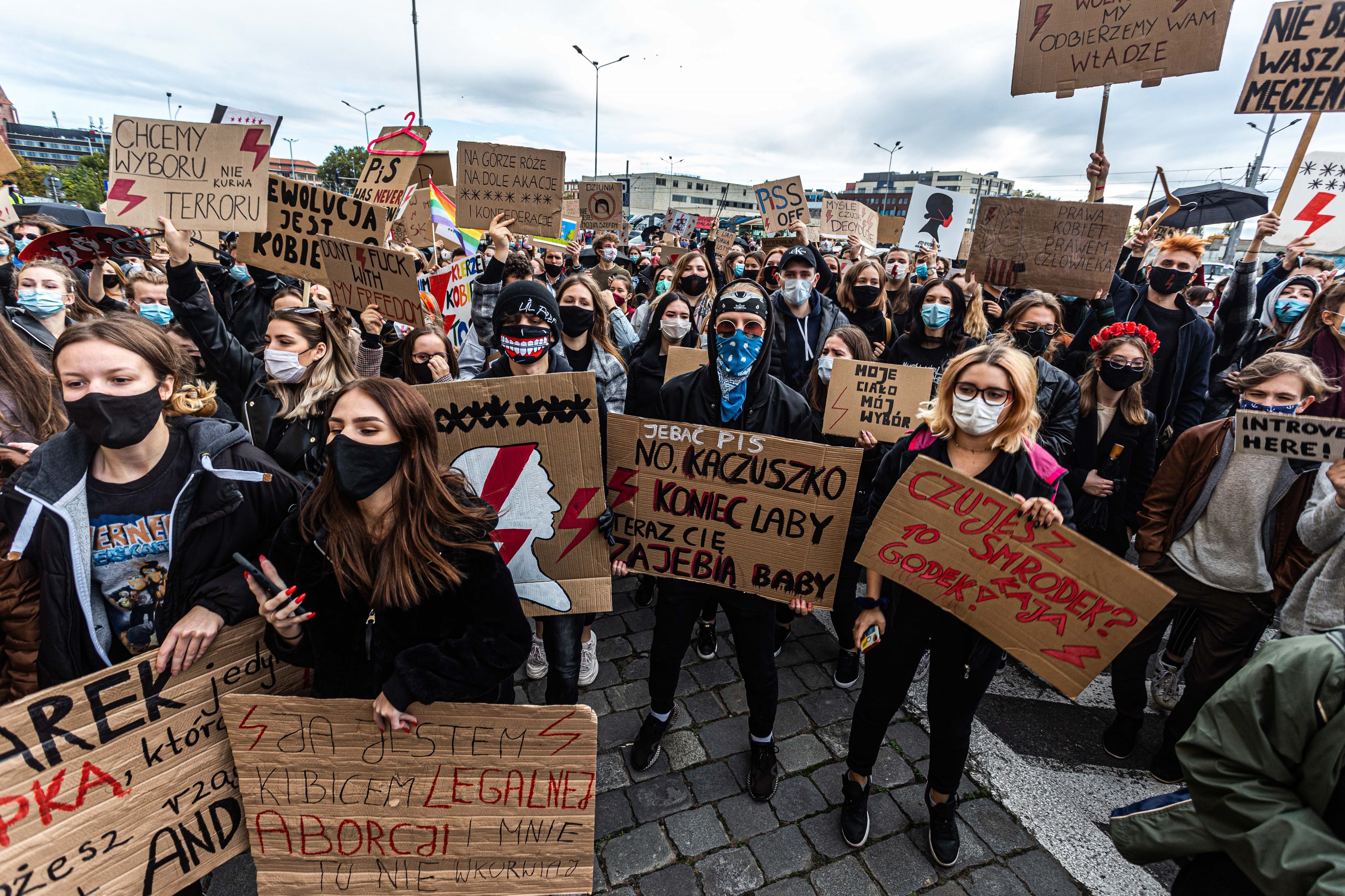 Protestas en Cracovia en 2020 por la restrictiva reforma del aborto. 
(KRZYSZTOF KANIEWSKI / ZUMA PRESS / CONTACTOPHOTO)
