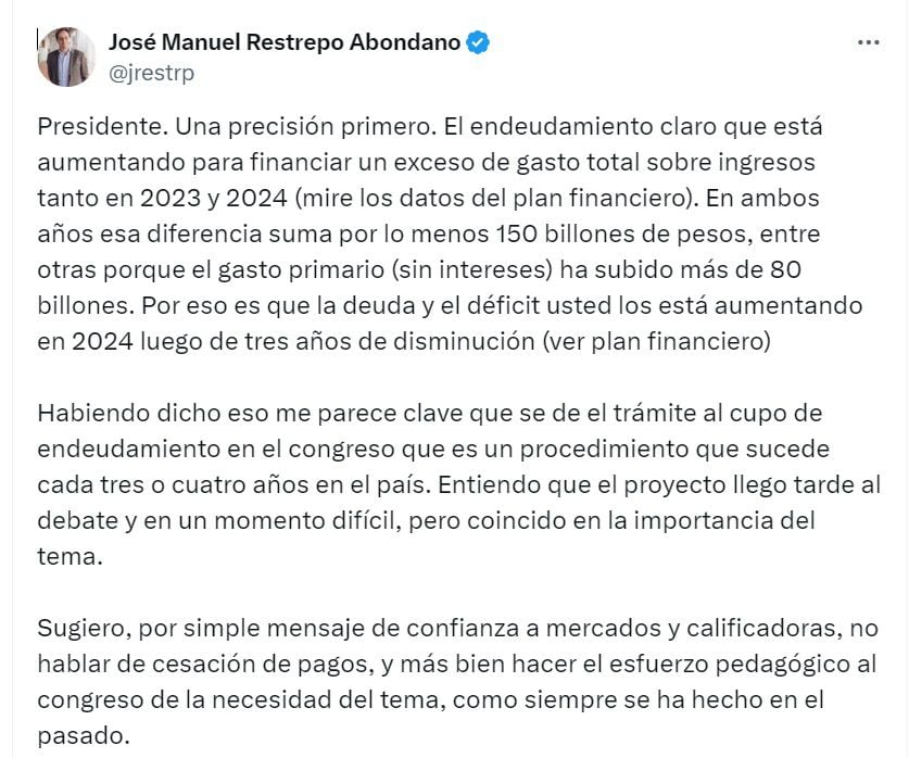 José Manuel Restrepo, exministro de Hacienda, cree que el endeudamiento que quiere el Gobierno Petro es para financiar el exceso de gasto que hay - crédito @jrestrp/X