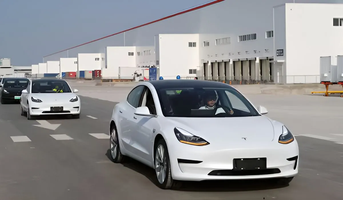 Tesla lidera las ventas de coches eléctricos en Noruega